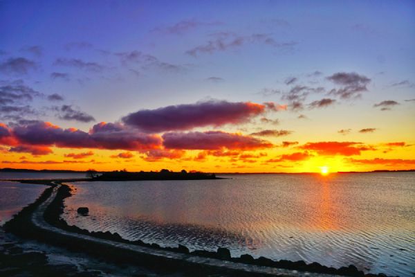 Islandhill Sunrise by Boyce ED